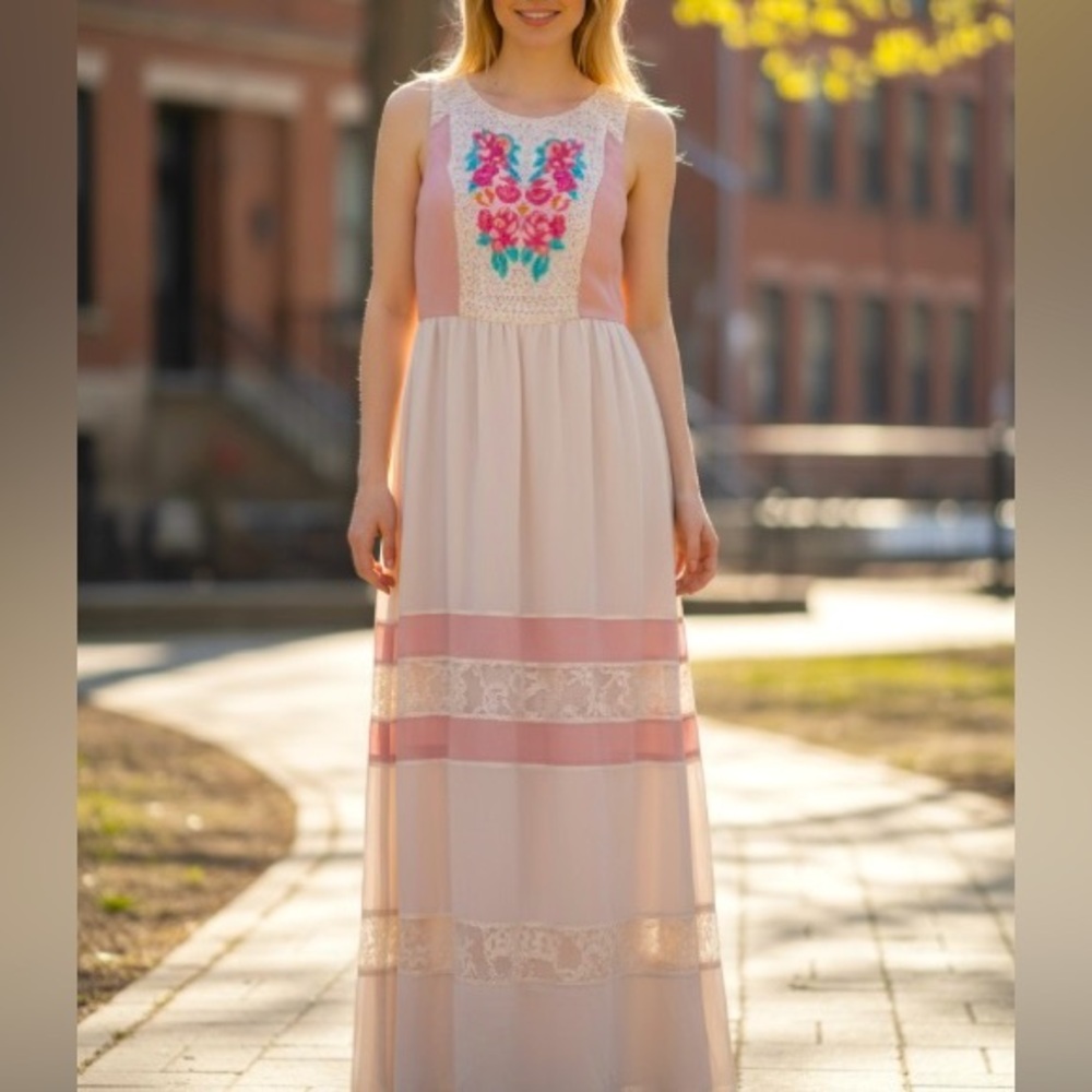 Champagne & Strawberry embroidered lace, pink & cream, maxi dress size large